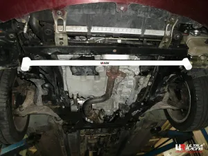Ultra Racing Alfa Romeo 159 3.2 V6JTS Q4 4WD 05-11 UltraRacing 2-Point Front Lower Tiebar (3503), référence LA2-3503