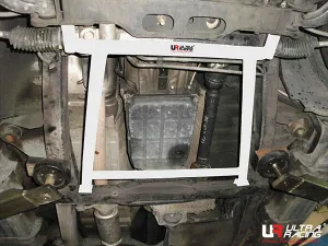 Ultra Racing Ssangyong Rexton Ii FL (Y250) 2.7D 4WD Multilink 06-12 UltraRacing 4-Point Front Lower Brace (3108), référence LA4-3108