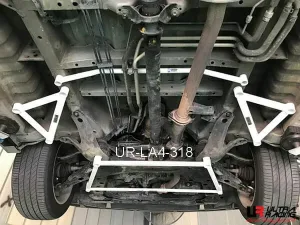 Ultra Racing Hyundai Trajet 2.0 2WD 99-08 UltraRacing 4-Point Front Lower Brace (318), référence LA4-318