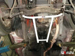Ultra Racing Ford Escort 1.6 2WD MT 74-80 UltraRacing 4-Point Front Lower Brace (3400), référence LA4-3400