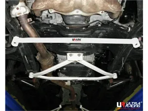 Ultra Racing Subaru Outback (BR9) 2.5T 4WD FL 13-14 UltraRacing 2-Point Front Lower Tiebar (2667), référence URKR-LA2-2667