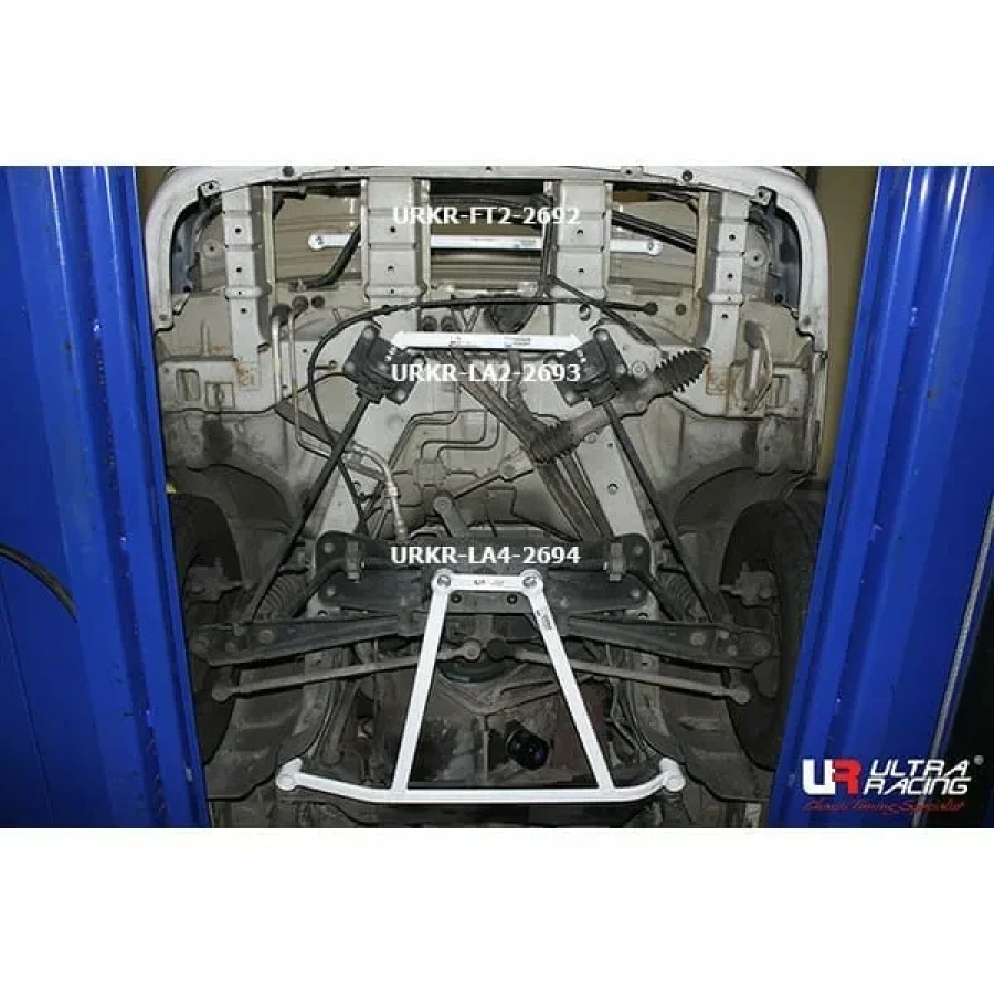 Ultra Racing Daewoo Damas 0.8 2WD 91-13 UltraRacing 2-Point Front Lower Tiebar (2693), référence URKR-LA2-2693