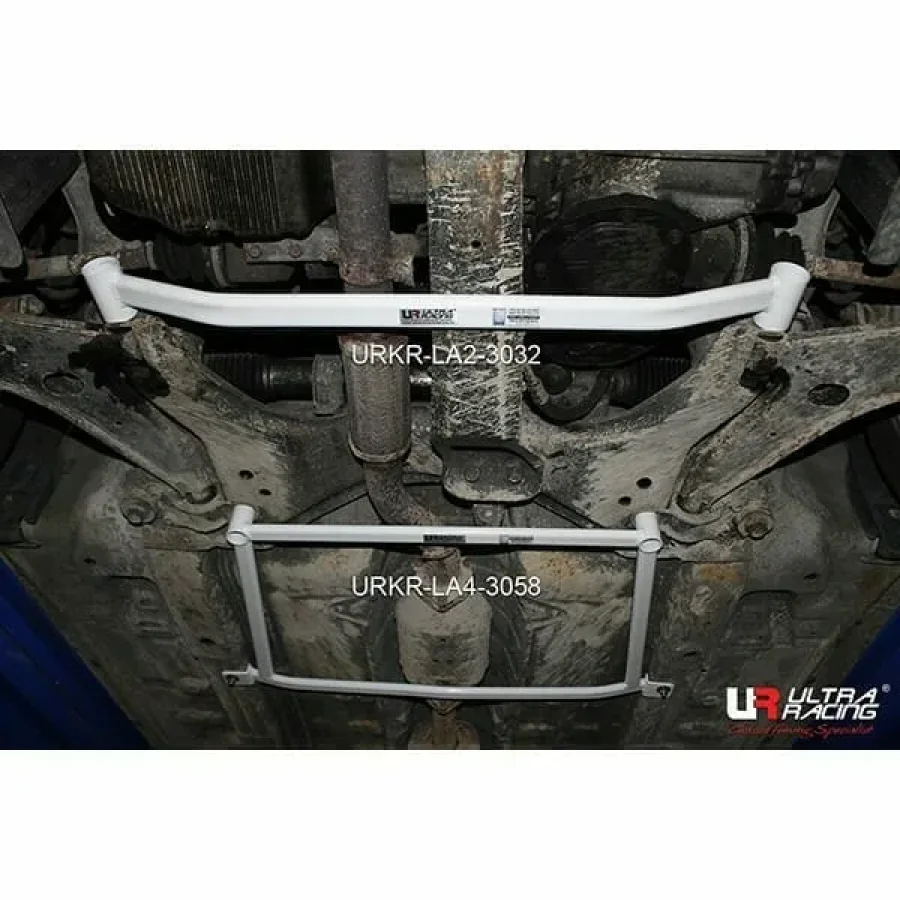 Ultra Racing Chevrolet Epica/Tosca 2.0 07-15/Daewoo Magnus 2.0 00-06 2WD UltraRacing 2-Point Front Lower Tiebar (3032), référence URKR-LA2-3032