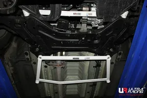 Ultra Racing Kia Sportage (SL) 2.0D 2WD 10-16 UltraRacing 4-Point Front Lower Brace (2284), référence URKR-LA4-2284