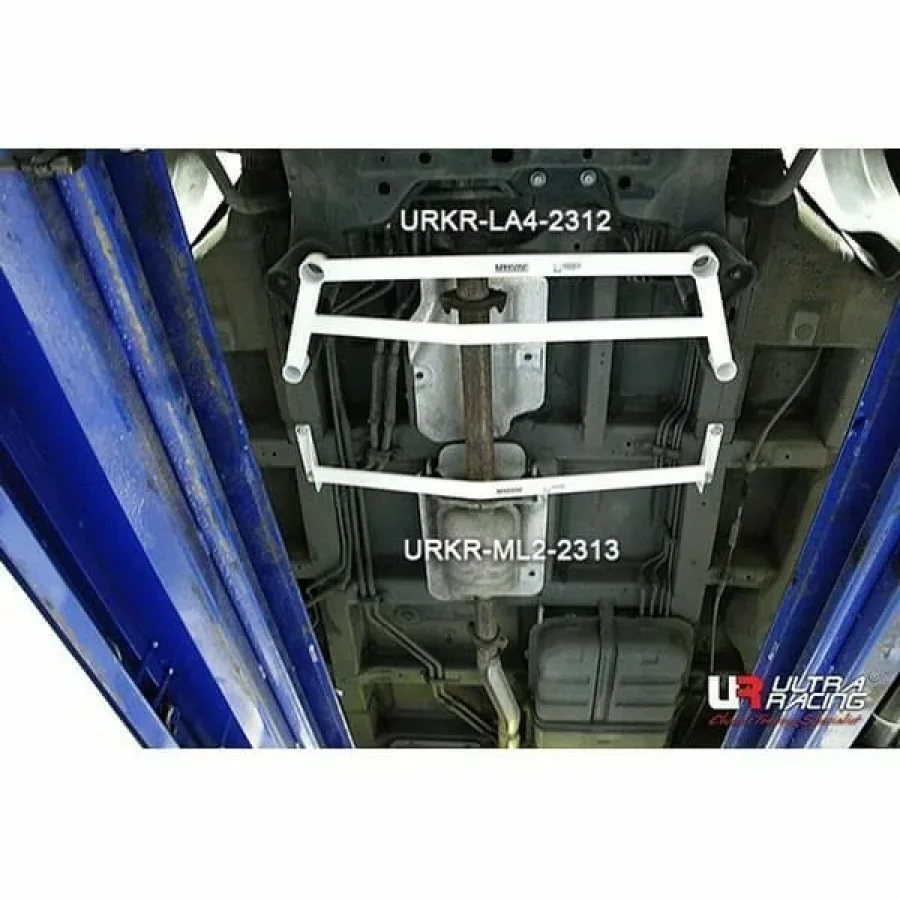 Ultra Racing Kia Carnival (VQ) 2.9D 2WD 05-14 UltraRacing 4-Point Front Lower Brace (2312), référence URKR-LA4-2312