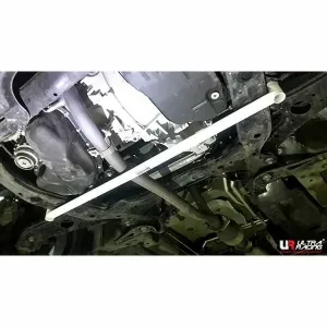 Ultra Racing Toyota Sienna (XL30) 3.5 V6 2WD 10+ UltraRacing 2-Point Front Lower Tiebar (2924), référence URTW-LA2-2924