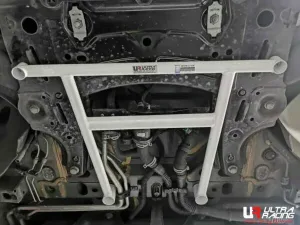 Ultra Racing Smart Fortwo (W453) 900-M281 2WD 14+ LHD/RHD UltraRacing 4-Point Front Lower Brace (3426), référence URTW-LA4-3426
