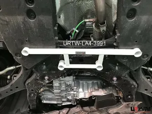 Ultra Racing Lexus ES 300H (XZ10) 2.5 Hybrid 18+/Toyota Camry 2.5 17+ 2WD UltraRacing 4-Point Front Lower Brace (3991), référence URTW-LA4-3991