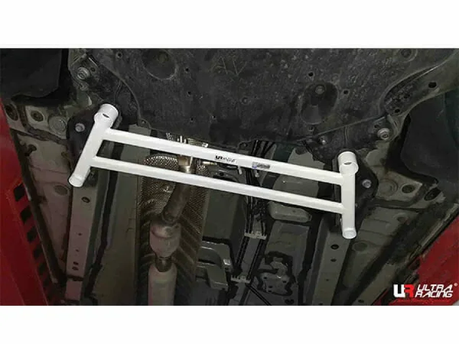 Ultra Racing Toyota Rav4 (XA50) 2.0 2WD 18+ UltraRacing 4-Point Front Lower Brace (4013), référence URTW-LA4-4013