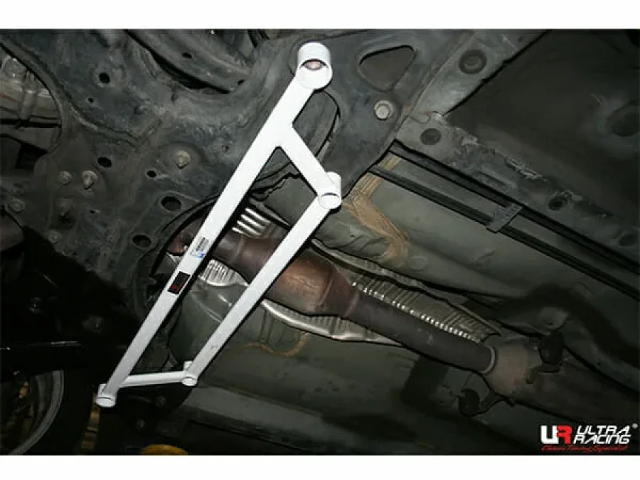 Ultra Racing Scion TC (AT10) 2.4 2WD 05-10 UltraRacing 4-Point Front Lower Brace (2465), référence URUS-LA4-2465