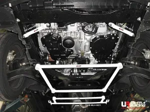 Ultra Racing Nissan Qashqai (J11) 1.6 13+/Renault Kadjar 1.3 15+ 2WD UltraRacing 4-Point Front Upper Strutbar (3670P), référence LS4-3670P