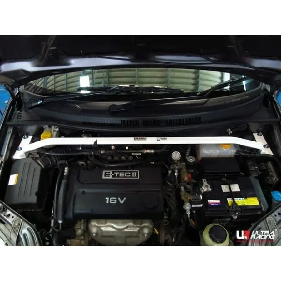 Ultra Racing Chevrolet Aveo (T250) 1.5 2WD FL 05-11 UltraRacing 2-Point Front Upper Strutbar (1977), référence TW2-1977