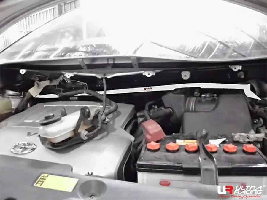 Ultra Racing Toyota Estima/Previa (XR50) 3.5 2WD 06+ UltraRacing 2-Point Front Upper Strutbar (2516), référence TW2-2516