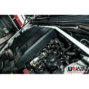 Ultra Racing Toyota Fortuner/Hilux (AN50) 2.5D 4WD 12-15 UltraRacing 2-Point Front Upper Strutbar(2589A), référence TW2-2589A