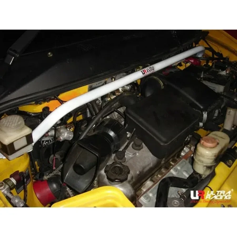 Ultra Racing Mitsubishi Triton L200 (KJ) 2.4D 2WD/4WD FL 15+ UltraRacing 2-Point Front Upper Strutbar (363), référence TW2-363
