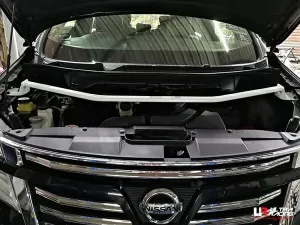 Ultra Racing Nissan Elgrand (E52) 3.5 V6 2WD 10+ UltraRacing 2-Point Front Upper Strutbar (3643), référence TW2-3643