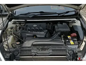 Ultra Racing Nissan Teana (J32) 2.0/2.5 2WD 08+ UltraRacing 2-Point Front Upper Strutbar (3798), référence TW2-3798