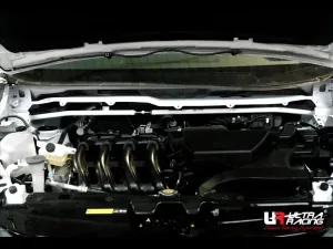 Ultra Racing Nissan Serena (C27) 2.0 2WD 16+ UltraRacing 2-Point Front Upper Strutbar (3928A), référence TW2-3928A