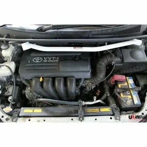 Ultra Racing Toyota Wish (AE10) 1.8/2.0 2WD 03-09 UltraRacing 2-Point Front Upper Strutbar (912), référence TW2-912