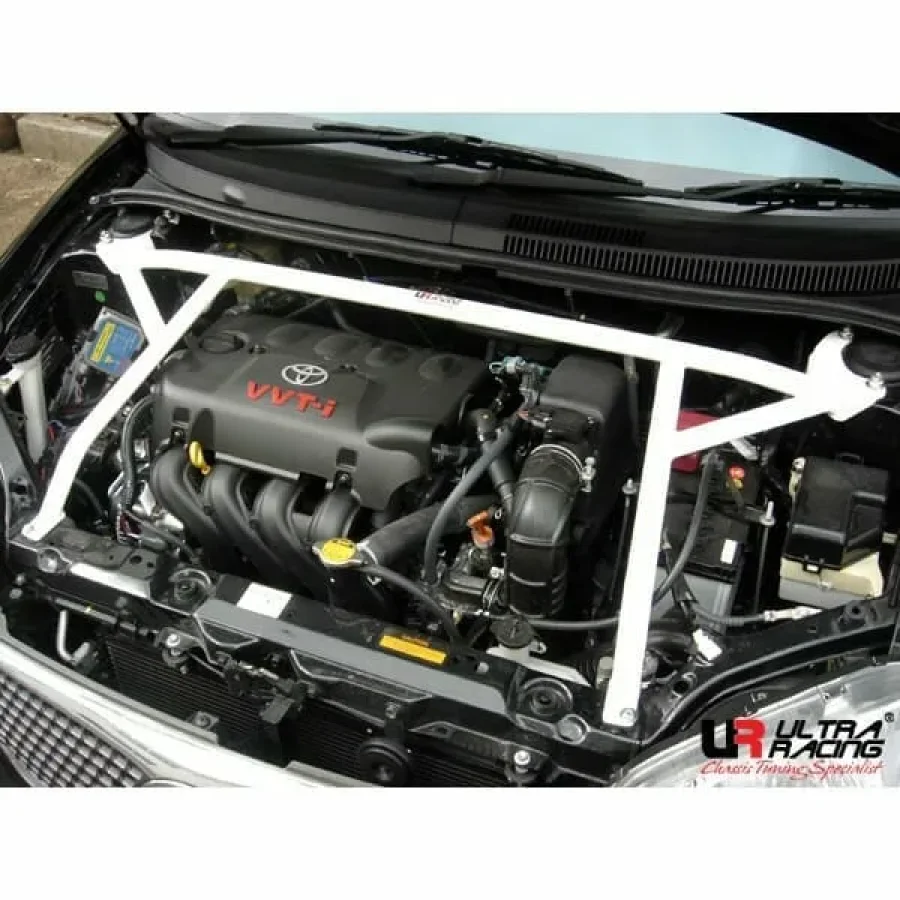 Ultra Racing Toyota Vios (XP40) 1.5 2WD 02-07 UltraRacing 4-Point Front Upper Strutbar (038), référence TW4-038