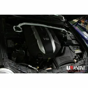Ultra Racing Kia Opirus 3.5 V6 2WD 03-11 UltraRacing 2-Point Front Upper Strutbar (2217), référence URKR-TW2-2217