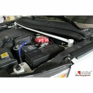 Ultra Racing Ford Explorer (U502) 3.5 4WD 11+ UltraRacing 2-Point Front Upper Strutbar (2662), référence URKR-TW2-2662