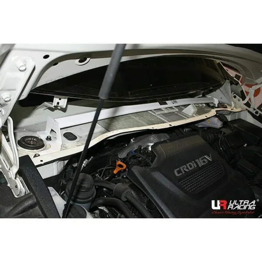Ultra Racing Kia Carnival (YP) 2.2D 2WD 14-21 UltraRacing 2-Point Front Upper Strutbar (3025), référence URKR-TW2-3025