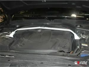 Ultra Racing Ssangyong Chairman W 3.6 2WD/4WD 08-17 UltraRacing 2-Point Front Upper Strutbar (3265), référence URKR-TW2-3265