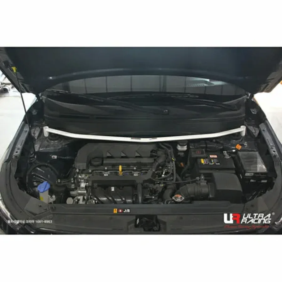 Ultra Racing Hyundai Venue (QX) 1.6 2WD 19+ UltraRacing 2-Point Front Upper Strutbar (4122), référence URKR-TW2-4122