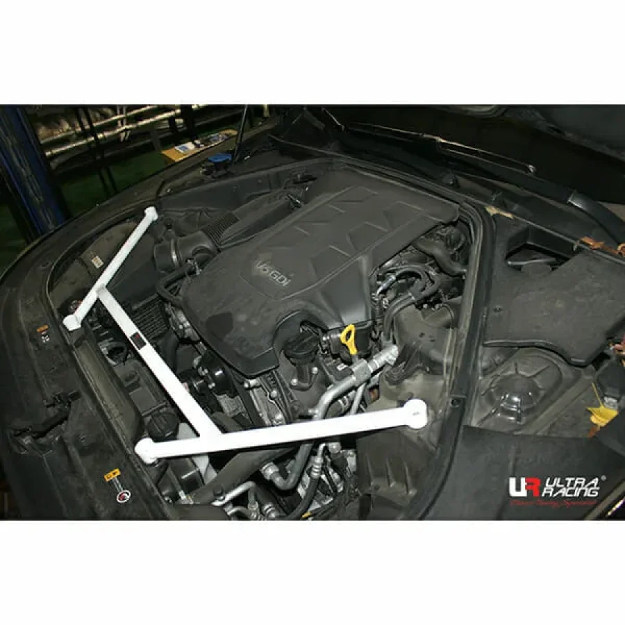 Ultra Racing Hyundai Equus (EQ900) 3.8 2WD 10-16 UltraRacing 4-Point Front Upper Strutbar (3619), référence URKR-TW4-3619