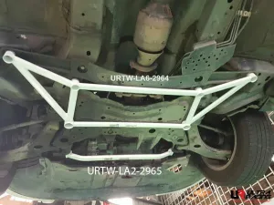 Ultra Racing Ford I-Max 2.0 07-11/Mazda 5 2.0 10-18 2WD UltraRacing 6-Point Front Upper Strutbar (2964), référence URTW-LA6-2964
