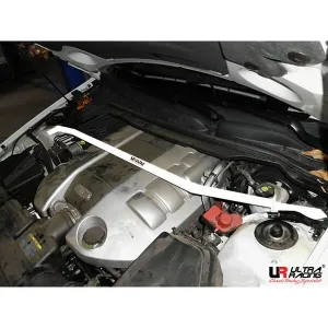 Ultra Racing Pontiac G8 6.0 V8 2WD Sedan 08-09 UltraRacing 2-Point Front Upper Strutbar (2375), référence URUS-TW2-2375