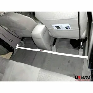 Ultra Racing Toyota Innova (AN40) 2.0 2WD 04-15 UltraRacing 2-Point Room Bar (1727), référence RO2-1727