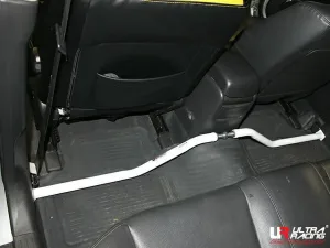 Ultra Racing Chevrolet Epica 2.0 07-15/Daewoo Tosca 2.0 06-11 2WD UltraRacing 2-Point Room Bar (3045A), référence URKR-RO2-3045A