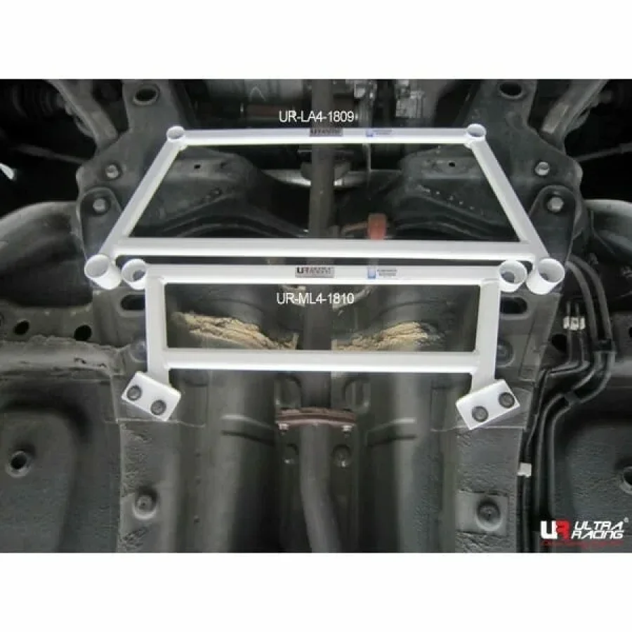 Ultra Racing Roewe 350 1.5 2WD 10-15 UltraRacing 4-Point Mid Lower Brace (1810), référence ML4-1810