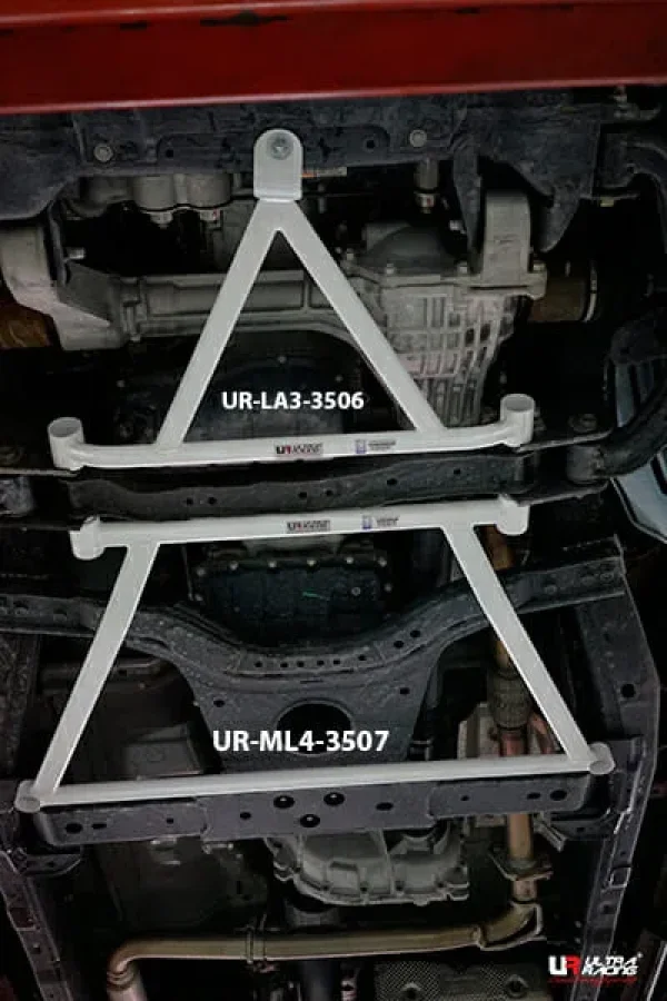 Ultra Racing Nissan Navara (D23) 2.5D 4WD 14+ UltraRacing 4-Point Mid Lower Brace (3507), référence ML4-3507
