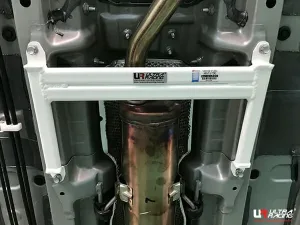 Ultra Racing Toyota Vios (NSP151) 1.5 18+/Yaris 1.5 19+ 2WD UltraRacing 4-Point Mid Lower Brace (3751), référence ML4-3751