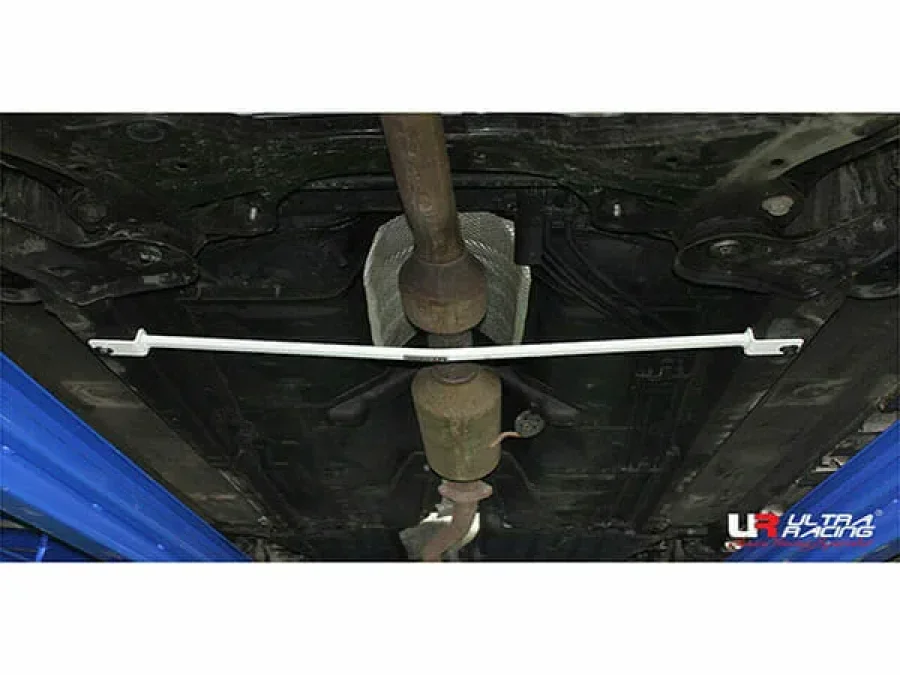 Ultra Racing Toyota Camry XV40 2.4 07-11/XV50 2.5 12-17 2WD UltraRacing 2-Point Mid Lower Brace (2557), référence URKR-ML2-2557