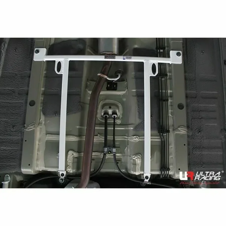 Ultra Racing Kia Ray 1.0T 2WD 11+ UltraRacing 4-Point Mid Lower Brace (2210), référence URKR-ML4-2210