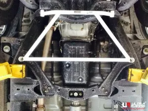 Ultra Racing Isuzu MU-X (RF10) 2.5 2WD 13-21 UltraRacing 4-Point Mid Lower Brace (3149), référence URTH-ML4-3149