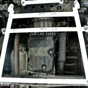 Ultra Racing Toyota Fortuner (AN150) 2.4D/2.7/2.8D 15+/Toyota Hilux 2.4D/2.8D 15+ 2WD/4WD UltraRacing 4-Point Mid Lower Brace (3360), référence URTH-ML4-3360