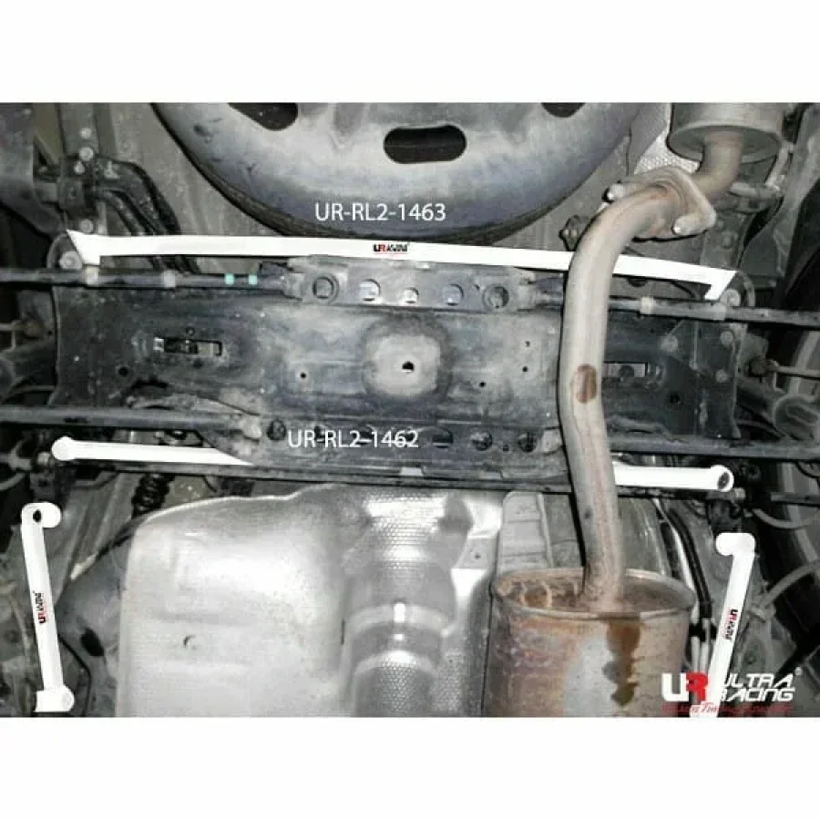 Ultra Racing Toyota Highlander (XU40) 2.7 2WD 08-13 UltraRacing 2-Point Rear Lower Bar (1463), référence RL2-1463