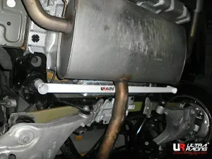 Ultra Racing Volvo V90 T8 2.0T Hybrid 17+/XC60 2.0 18+/XC90 2.0 15+ 2WD UltraRacing 2-Point Rear Lower Bar (3760), référence RL2-3760
