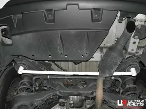 Ultra Racing Lexus RX 350 (AL10) 3.5 V6 4WD FL 12-15 LHD/RHD UltraRacing 2-Point Rear Lower Bar (3786), référence RL2-3786