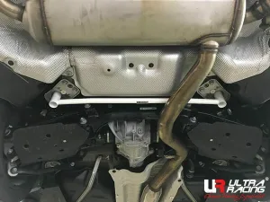 Ultra Racing BMW 3 G20 (330i) 2.0T 2WD 19+ UltraRacing 2-Point Rear Lower Bar (4111), référence RL2-4111