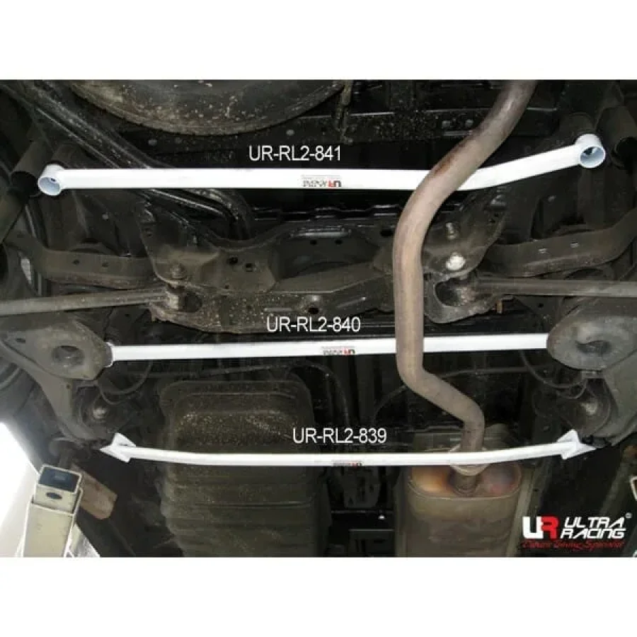 Ultra Racing Nissan Serena (C24) 2.0 2WD 99-12 UltraRacing 2-Point Rear Lower Bar (841), référence RL2-841