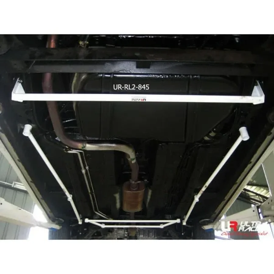 Ultra Racing Proton Exora 1.6 2WD NA 09-14 UltraRacing 2-Point Rear Lower Bar (845), référence RL2-845