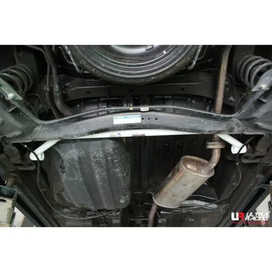 Ultra Racing Perodua Alza (M500) 1.5 2WD 09+ UltraRacing 2-Point Rear Lower Bar (915), référence RL2-915