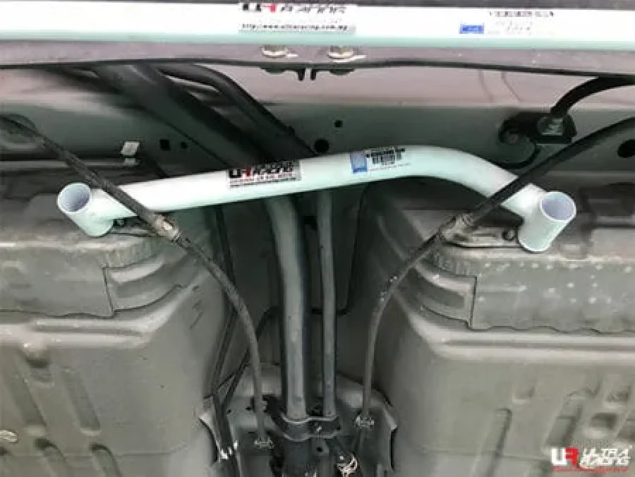Ultra Racing Honda City (GM2) 1.5 2WD 08-14 UltraRacing 2-Point Rear Lower Bar (996), référence RL2-996