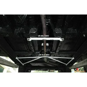 Ultra Racing Proton Iriz 1.6 14+/Persona 1.6 16+ 2WD UltraRacing 4-Point Rear Lower Bar (3094), référence RL4-3094